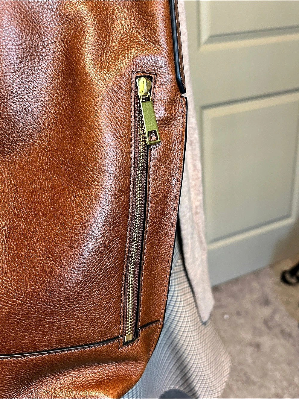 Fossil Maya Hobo Brown Crossbody Bag - Picture 9 of 16